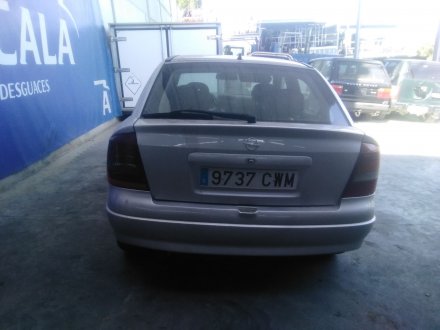 Vehiculo en el desguace: OPEL ASTRA G Hatchback (T98) 2.0 DTI 16V (F08, F48)