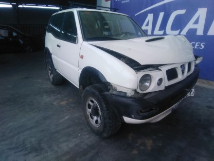 Vehiculo en el desguace: NISSAN TERRANO II (R20) 2.7 TDi 4WD