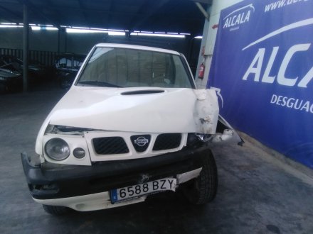 Vehiculo en el desguace: NISSAN TERRANO II (R20) 2.7 TDi 4WD