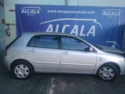 Vehiculo en el desguace: TOYOTA COROLLA (_E12_) 2.0 D-4D (CDE120_)