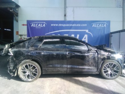 Vehiculo en el desguace: AUDI Q8 (4MN, 4MT) 45 TDI Mild Hybrid quattro