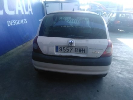 Vehiculo en el desguace: RENAULT CLIO II Furgoneta/Hatchback (SB0/1/2_) 1.5 dCi (SB07)