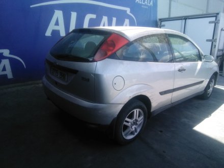 Vehiculo en el desguace: FORD FOCUS I (DAW, DBW) 1.8 Turbo DI / TDDi