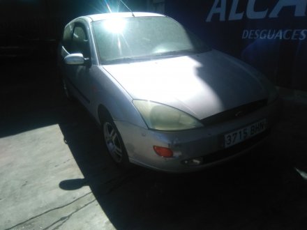 Vehiculo en el desguace: FORD FOCUS I (DAW, DBW) 1.8 Turbo DI / TDDi