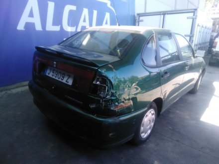 Vehiculo en el desguace: SEAT CORDOBA (6K1, 6K2) 1.4 i