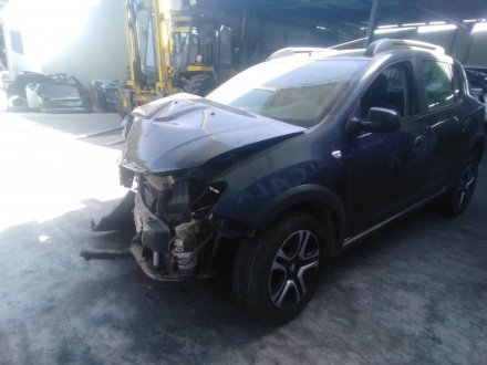 Vehiculo en el desguace: DACIA SANDERO II TCe 90 (B8M1, B8MA)