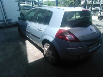 Vehiculo en el desguace: RENAULT MEGANE II (BM0/1_, CM0/1_) 1.5 dCi (BM0F, BM0T, BM2B, CM0F, CM0T)