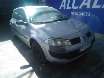 Vehiculo en el desguace: RENAULT MEGANE II (BM0/1_, CM0/1_) 1.5 dCi (BM0F, BM0T, BM2B, CM0F, CM0T)