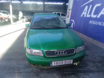 Vehiculo en el desguace: AUDI A4 B5 (8D2) 1.9 TDI