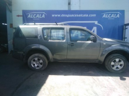 Vehiculo en el desguace: NISSAN PATHFINDER III (R51) 2.5 dCi 4WD