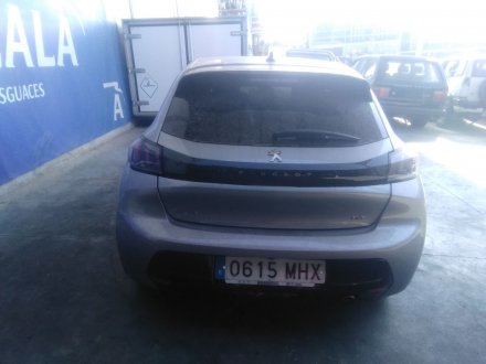 Vehiculo en el desguace: PEUGEOT 208 II (UB_, UP_, UW_, UJ_) 1.2 PureTech 100