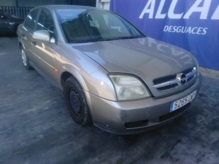 Vehiculo en el desguace: OPEL VECTRA C (Z02) 2.0 DTI 16V (F69)