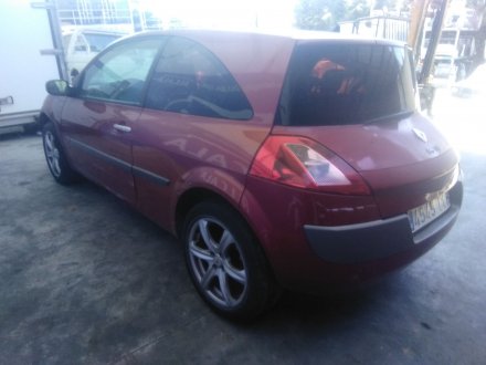 Vehiculo en el desguace: RENAULT MEGANE II (BM0/1_, CM0/1_) 1.9 dCi (BM0G, CM0G)