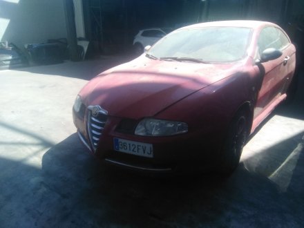 Vehiculo en el desguace: ALFA ROMEO GT (937_) 2.0 JTS (937CXH11, 937CXH1A, 937CXT1A)