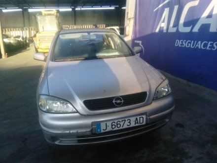 Vehiculo en el desguace: OPEL ASTRA G Hatchback (T98) 2.0 16V (F08, F48)