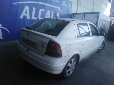 Vehiculo en el desguace: OPEL ASTRA G Hatchback (T98) 2.0 DI (F08, F48)