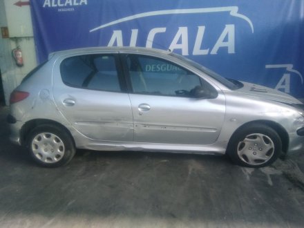 Vehiculo en el desguace: PEUGEOT 206 Hatchback (2A/C) 1.4 HDi eco 70