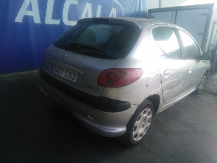 Vehiculo en el desguace: PEUGEOT 206 Hatchback (2A/C) 1.4 HDi eco 70