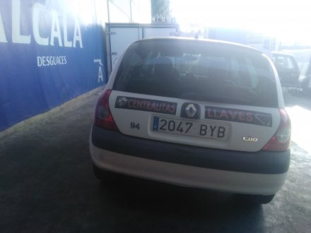 Vehiculo en el desguace: RENAULT CLIO II Furgoneta/Hatchback (SB0/1/2_) 1.5 dCi (SB07)