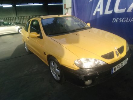 Vehiculo en el desguace: RENAULT MEGANE I Coach (DA0/1_) 1.6 16V (DA0B, DA04, DA11)