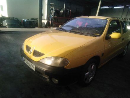 Vehiculo en el desguace: RENAULT MEGANE I Coach (DA0/1_) 1.6 16V (DA0B, DA04, DA11)