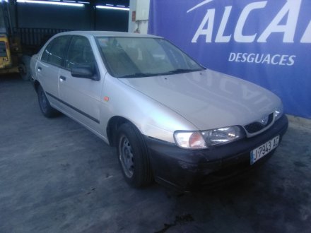 Vehiculo en el desguace: NISSAN ALMERA I (N15) 1.4