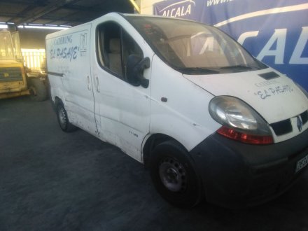 Vehiculo en el desguace: RENAULT TRAFIC II Caja/Chasis (EL) 1.9 dCi 100 (EL0C)