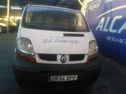 Vehiculo en el desguace: RENAULT TRAFIC II Caja/Chasis (EL) 1.9 dCi 100 (EL0C)