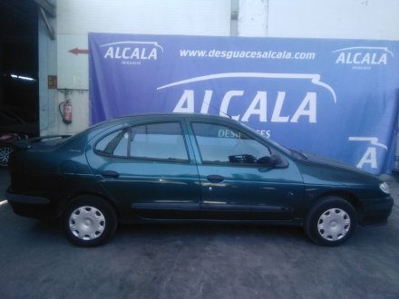 Vehiculo en el desguace: RENAULT MEGANE I Classic (LA0/1_) 1.6 i (LA0L)