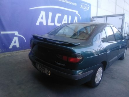 Vehiculo en el desguace: RENAULT MEGANE I Classic (LA0/1_) 1.6 i (LA0L)