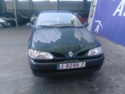 Vehiculo en el desguace: RENAULT MEGANE I Classic (LA0/1_) 1.6 i (LA0L)