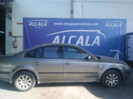 Vehiculo en el desguace: VOLKSWAGEN PASSAT B5.5 (3B3) 1.9 TDI