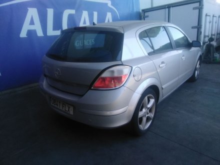 Vehiculo en el desguace: OPEL ASTRA H (A04) 1.7 CDTI (L48)