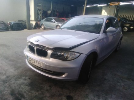 Vehiculo en el desguace: BMW 1 (E87) 118 d