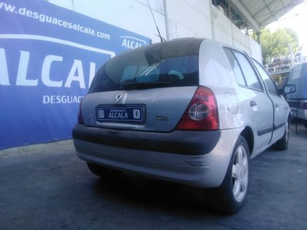 Vehiculo en el desguace: RENAULT CLIO II (BB_, CB_) 1.2 16V (BB05, BB0W, BB11, BB27, BB2T, BB2U, BB2V, CB05,...