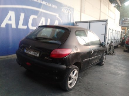 Vehiculo en el desguace: PEUGEOT 206 Hatchback (2A/C) 1.4 HDi eco 70