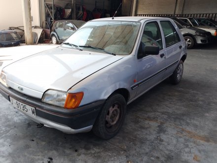 Vehiculo en el desguace: FORD FIESTA Furgoneta/Hatchback (FVD) 1.0