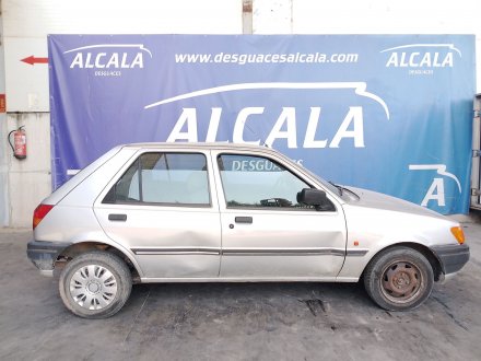 Vehiculo en el desguace: FORD FIESTA Furgoneta/Hatchback (FVD) 1.0