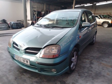 Vehiculo en el desguace: NISSAN ALMERA TINO (V10) 2.2 dCi