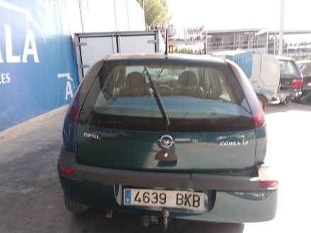 Vehiculo en el desguace: OPEL CORSA C (X01) 1.2 (F08, F68)