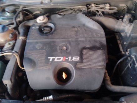 Vehiculo en el desguace: SEAT TOLEDO II (1M2) 1.9 TDI