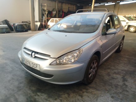 Vehiculo en el desguace: PEUGEOT 307 (3A/C) 2.0 HDi 90