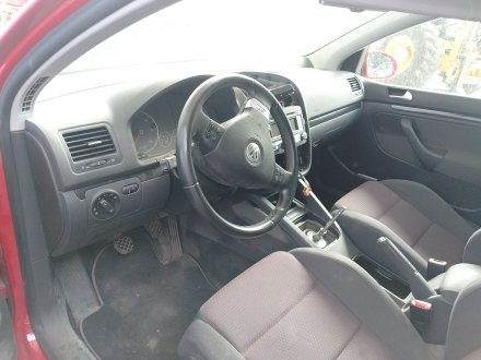 Vehiculo en el desguace: VOLKSWAGEN GOLF V (1K1) 1.9 TDI