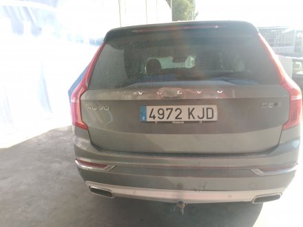 Vehiculo en el desguace: VOLVO XC90 II (256) D5 AWD