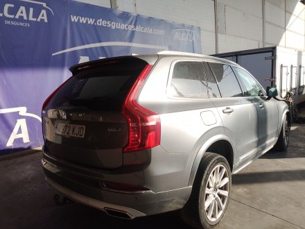 Vehiculo en el desguace: VOLVO XC90 II (256) D5 AWD