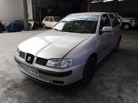 Vehiculo en el desguace: SEAT IBIZA II (6K1) 1.0 i