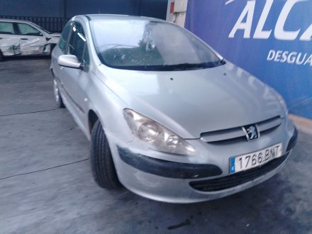 Vehiculo en el desguace: PEUGEOT 307 (3A/C) 1.4 HDi