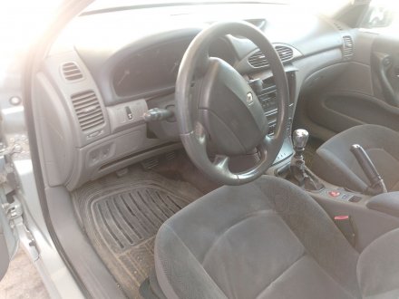 Vehiculo en el desguace: RENAULT LAGUNA II (BG0/1_) 1.9 dCi (BG08, BG0G)