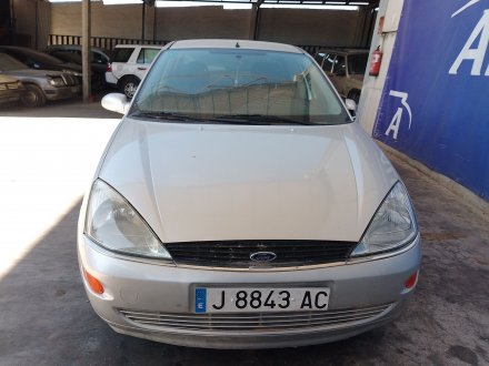 Vehiculo en el desguace: FORD FOCUS I Sedán (DFW) 1.4 16V