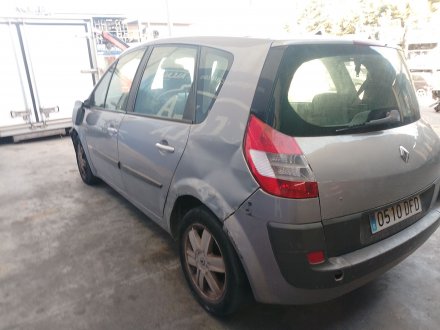 Vehiculo en el desguace: RENAULT SCÉNIC II (JM0/1_) 1.5 dCi (JM02, JM13)